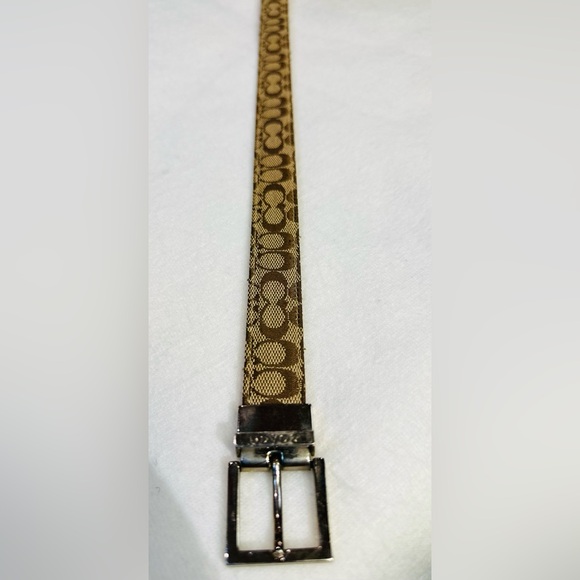 Coach Monogram Signature Belt, size 36 inch - Picture 4 of 5
